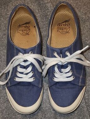 Dansko Drift Vegan Navy Canvas Sneakers Size 39 Slip Resistant Shoes Heels